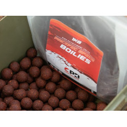 Carp pro boilies Pacific spice 1kg